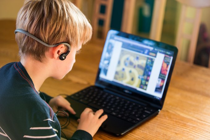 How to make your resources accessible to deaf children and young people